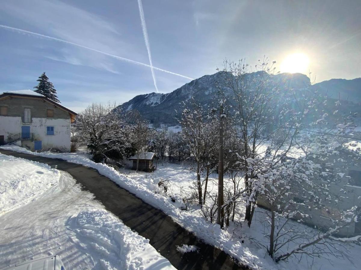 Votre Studio Balneo Bien-Etre A La Montagne Thollon-les-Memises 外观 照片